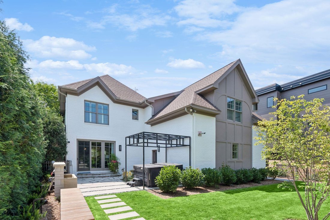 House in Wayzata, Minnesota, United States 4 - 17325854