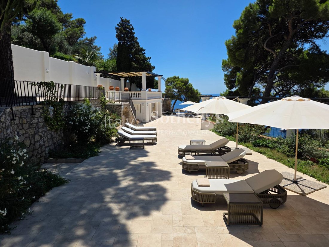 House in Capri, Campania, Italy 5 - 13579697