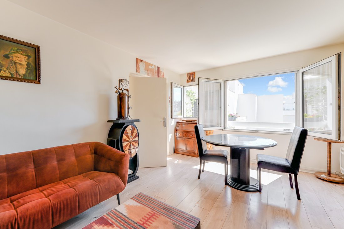 Apartment in Léon-Blum Folie-Regnault, Paris 11e Arrondissement, Paris 2 - 18528021