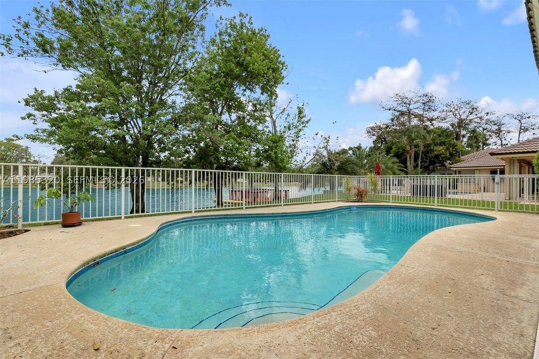 House in Coral Springs, Florida, United States 3 - 17438012