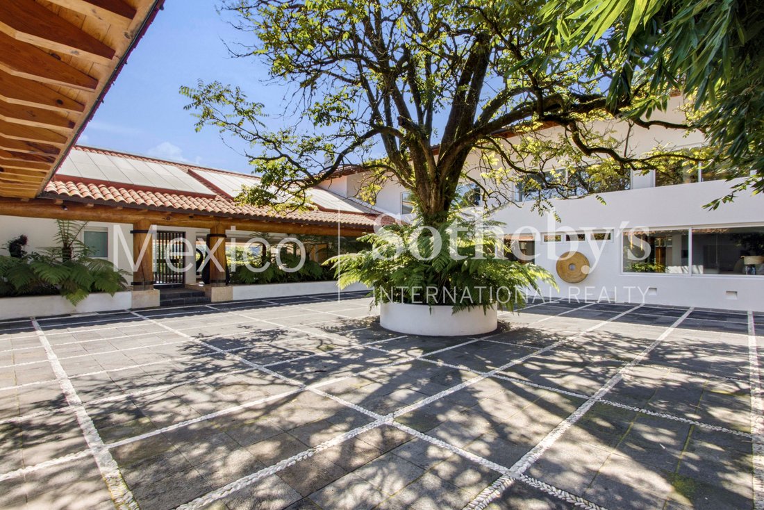 House in Valle de Bravo, State of Mexico, Mexico 2 - 18529516