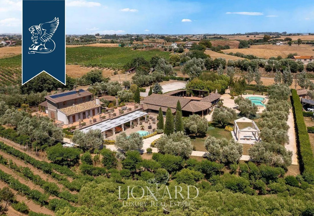 Villa in Valcanneto-Ceri-San Martino, Cerveteri, Lazio 1 - 18529573