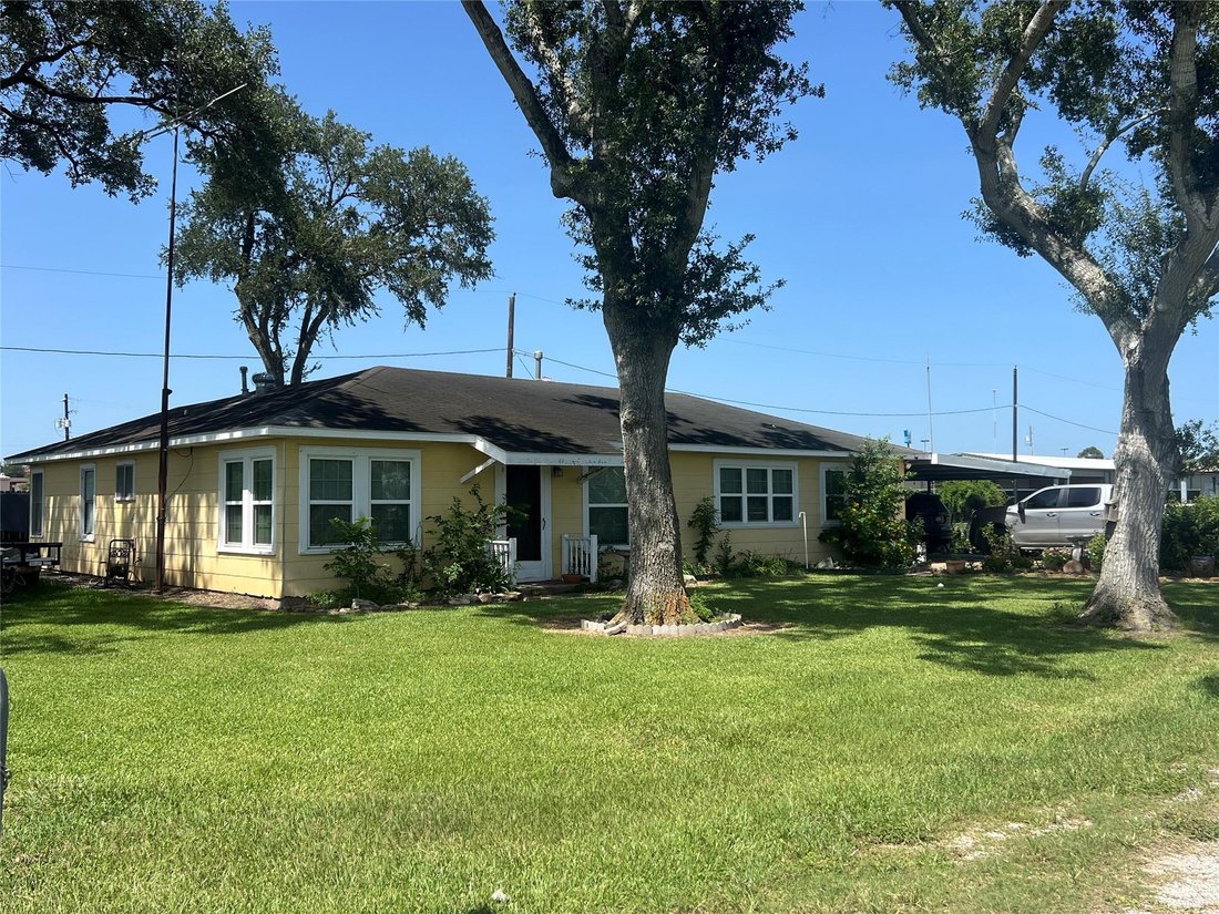 House in El Campo, Texas, United States 2 - 18528120