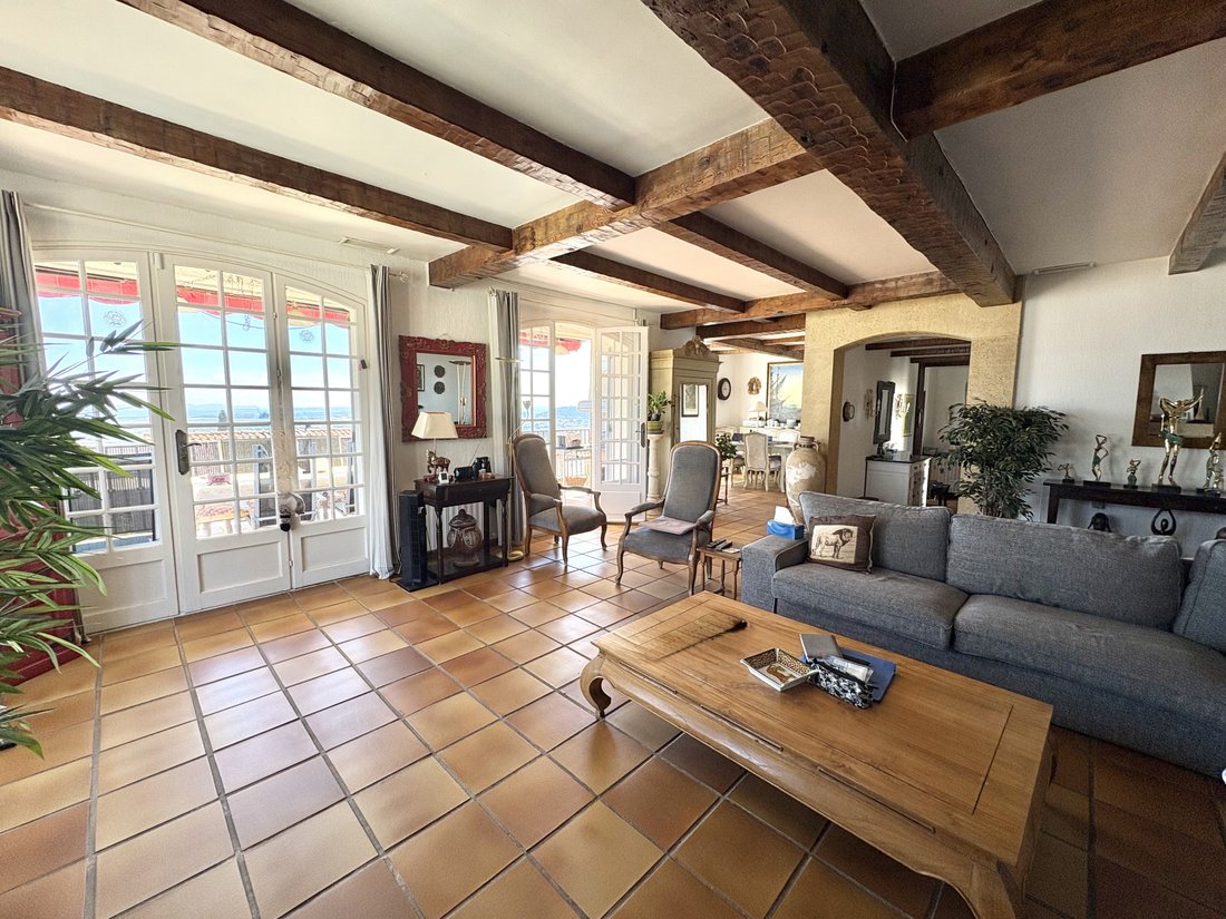 Villa in Hyeres, Provence-Alpes-Côte d'Azur, France 5 - 18526185