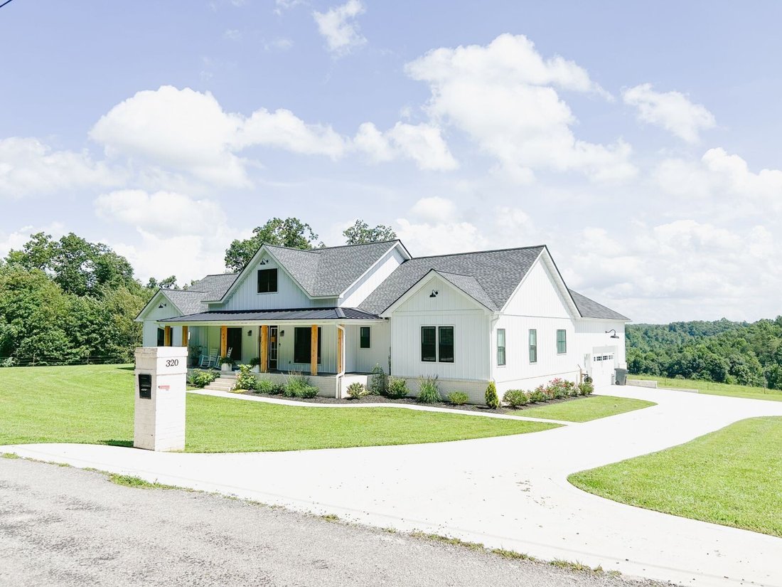 House in Monterey, Tennessee, United States 2 - 18216323