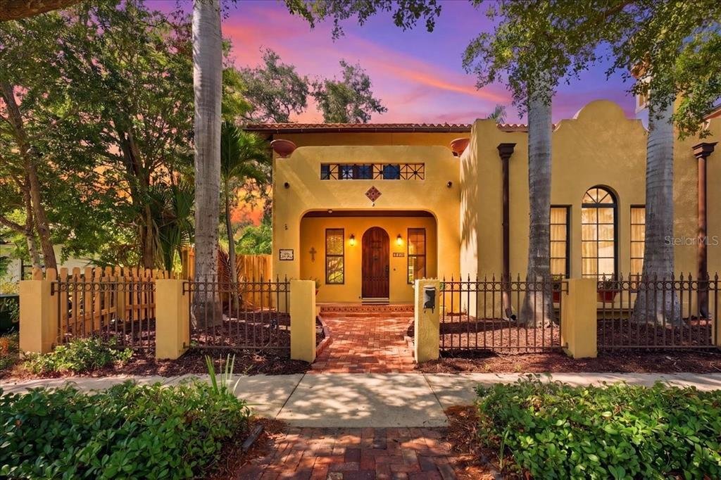 House in Sarasota, Florida, United States 1 - 18526685