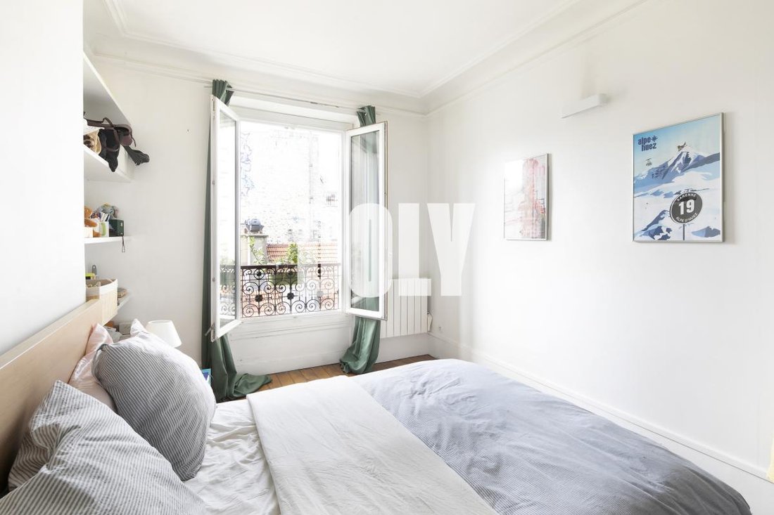 Apartment in Belleville-Saint Maur, Paris 11e Arrondissement, Paris 2 - 18528716