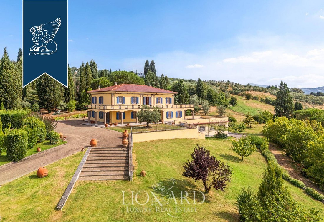Villa in Spicchio-Sovigliana, Vinci, Tuscany 2 - 18529627