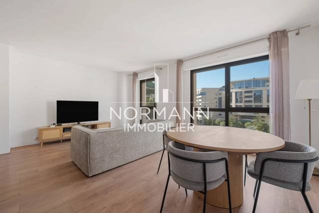 Apartment in Hôtel de Ville-Planchette, Levallois-Perret, France 2 - 18026315
