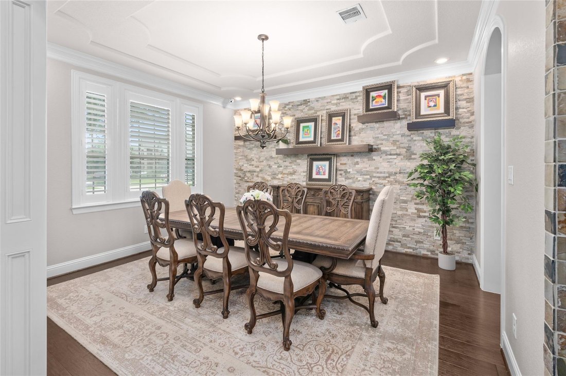 House in Friendswood, Texas, United States 5 - 18528195