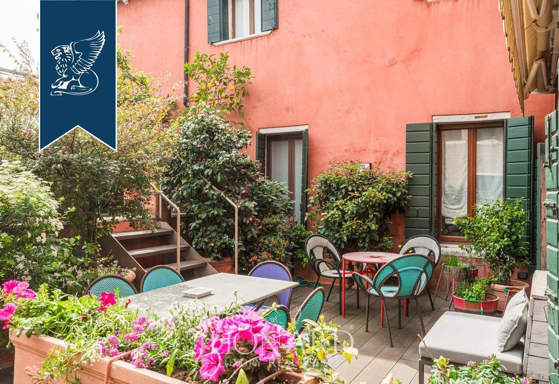 Apartment in Dorsoduro, Venice, Italy 5 - 18529636
