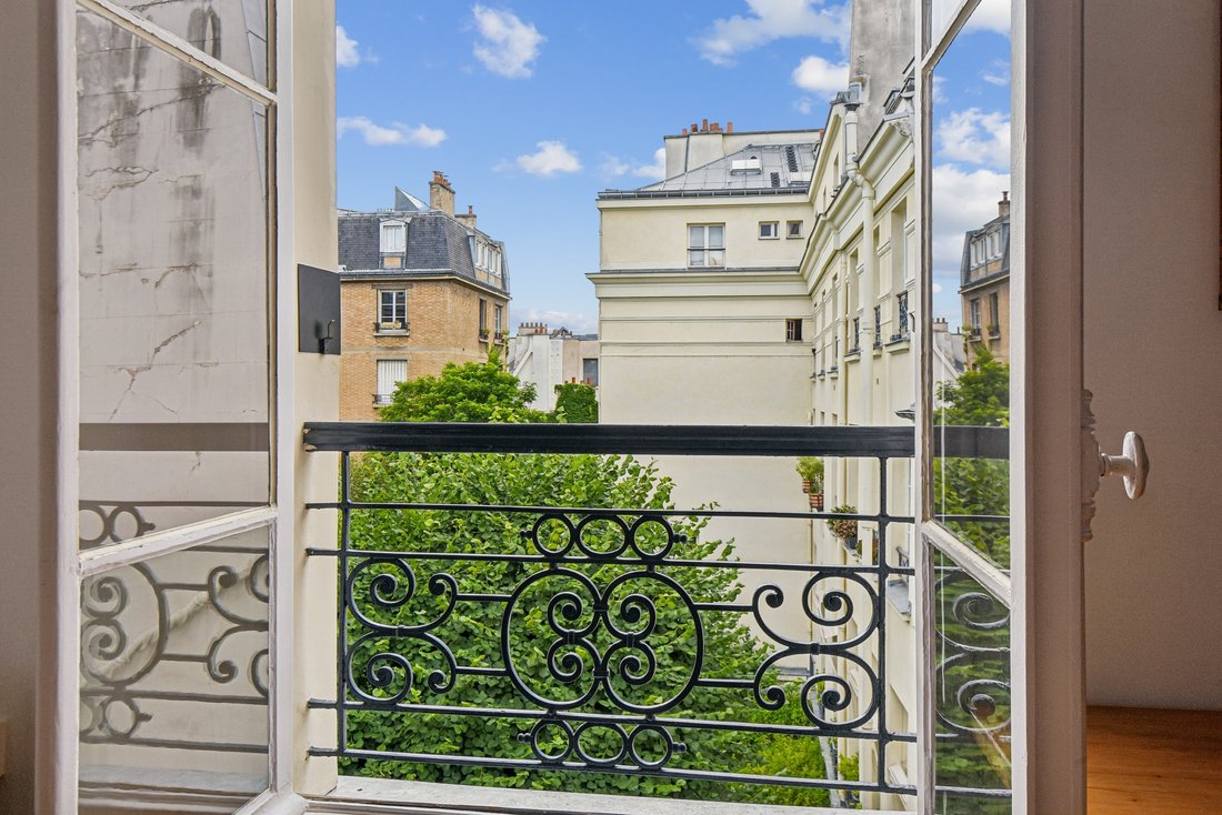 Apartment in Invalides, Paris 7e Arrondissement, Paris 2 - 18530087