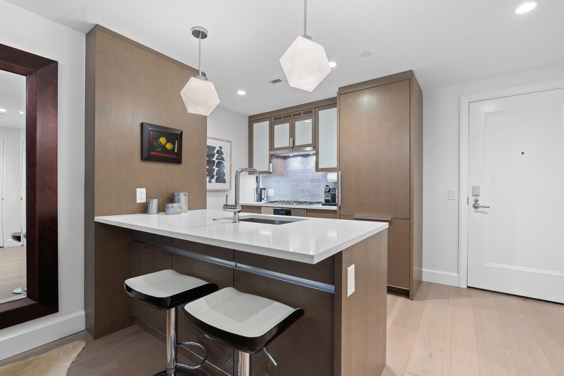 Condo in Boston, Massachusetts, United States 4 - 18530250