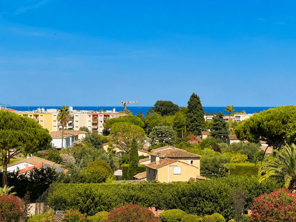 Apartment in Fontmerle, Antibes, France 3 - 18528177
