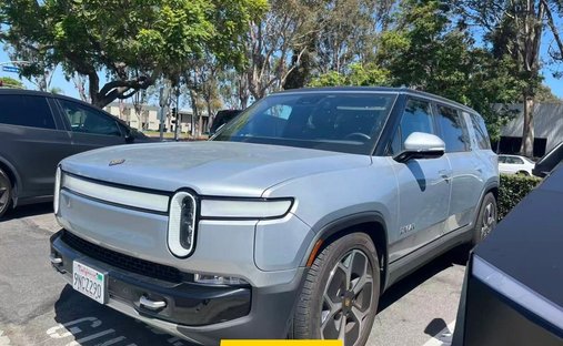 2024 Rivian R1S Dual Max Sport Utility 4D in Costa mesa, CA, United States 1