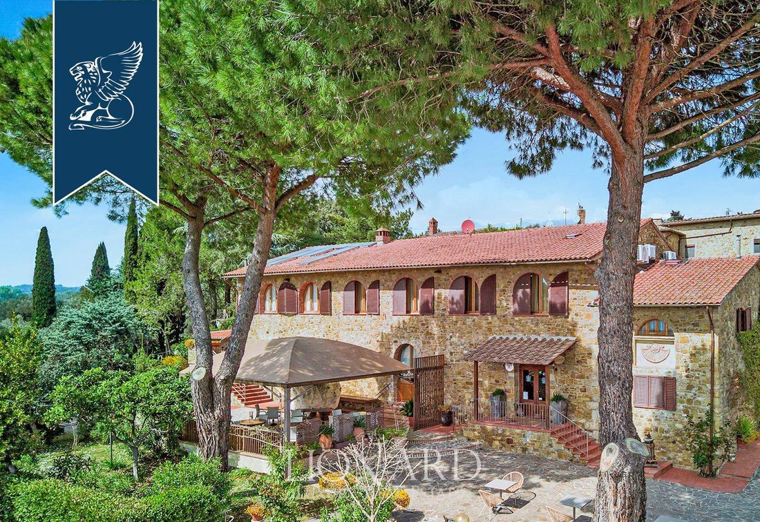 Villa in Poggibonsi, Tuscany, Italy 5 - 18529622