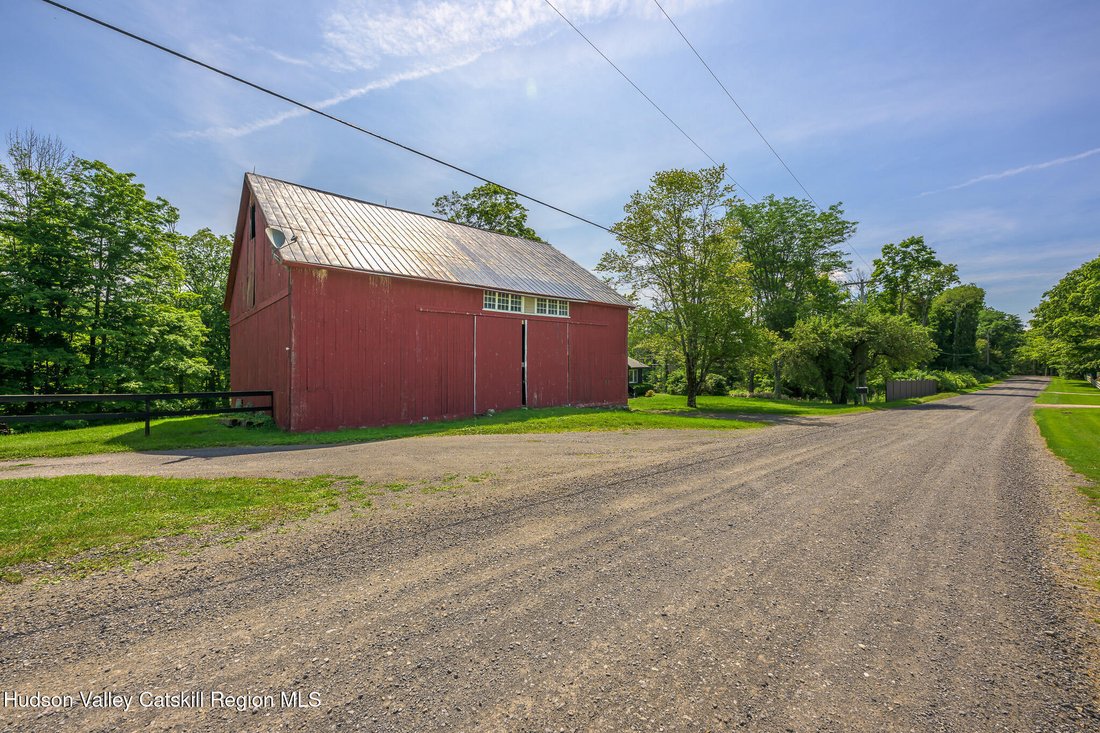 House in Canaan, New York, United States 4 - 18528054