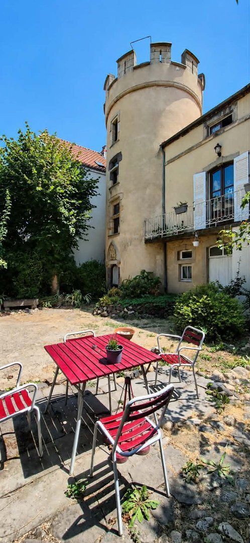 Apartment in Les Martres-de-Veyre, Auvergne-Rhône-Alpes, France 5 - 18529596