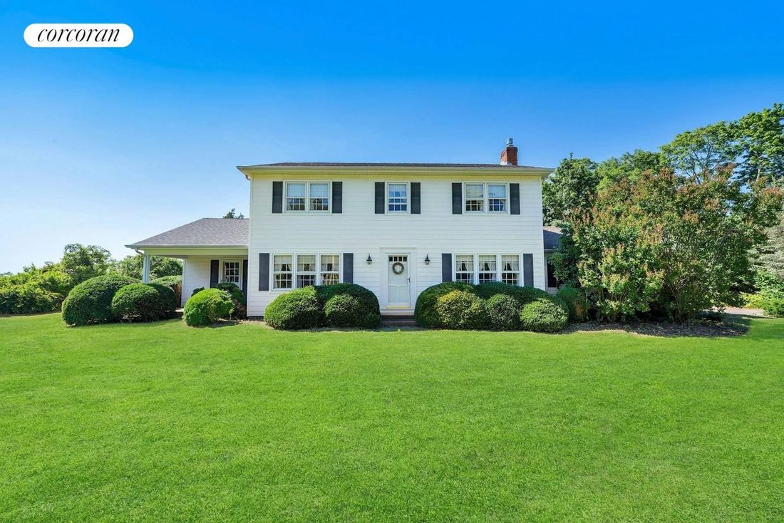 House in Laurel, New York, United States 1 - 18527354
