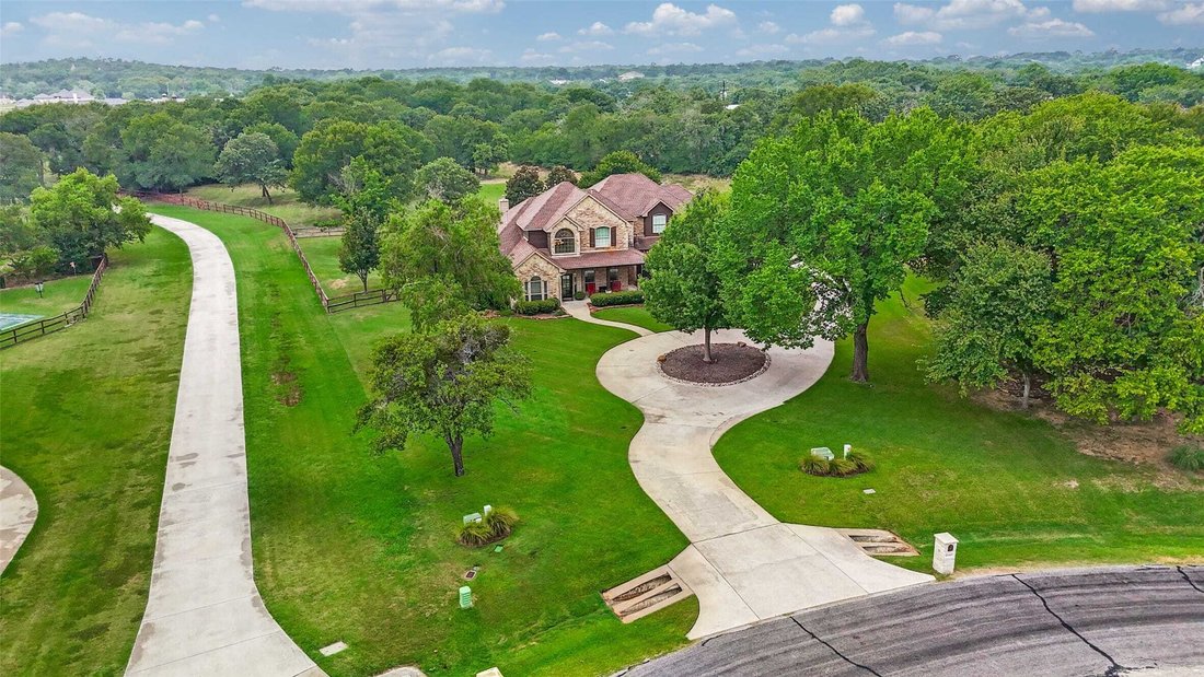 House in Lantana, Texas, United States 3 - 18530215