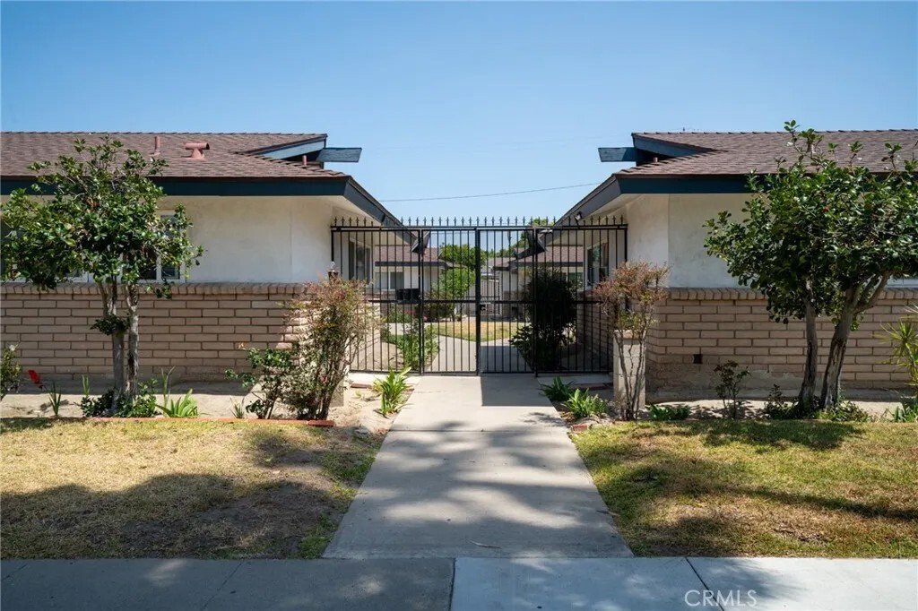 Orange, California, United States 3 - 18529216