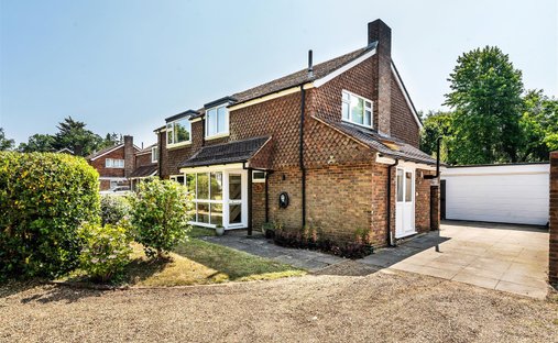 House in Surrey, England 1