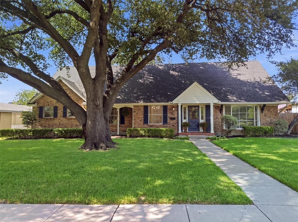 House in Farmers Branch, Texas, United States 1 - 18527828