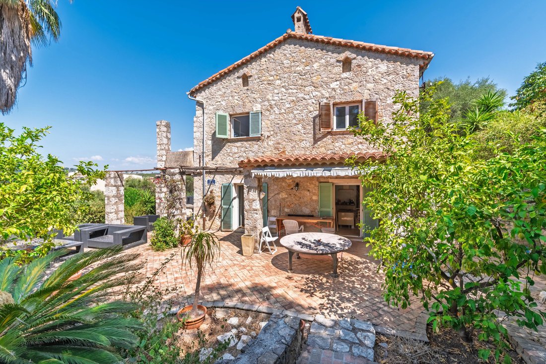 Maison à Fontmerle, Antibes, France 1 - 18526211