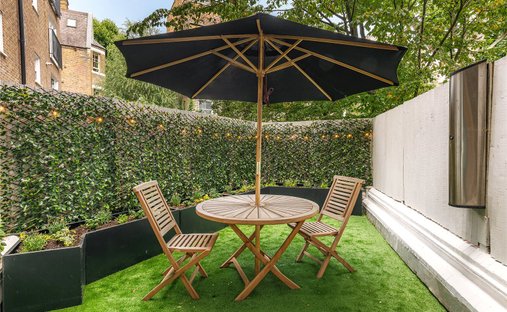 Apartment in Ladbroke Grove, Kensington And Chelsea, England 1
