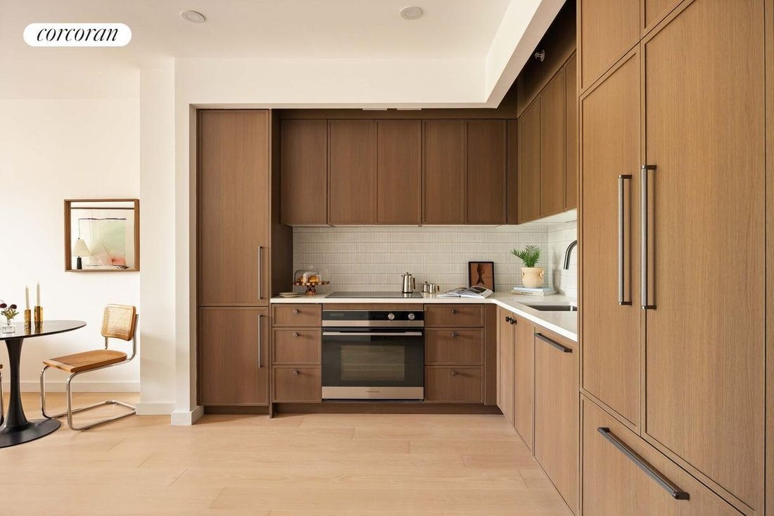 Condo in New York, New York, United States 3 - 18050699