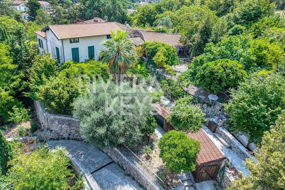 Maison à Menton, Provence-Alpes-Côte d'Azur, France 1 - 18526656