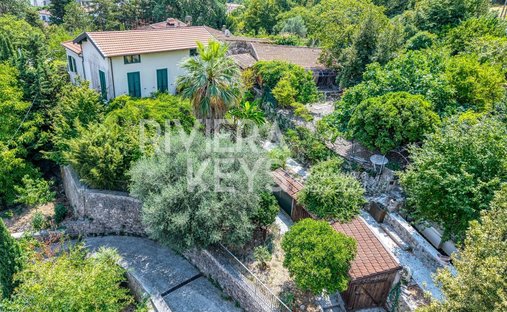 House in Menton, Provence-Alpes-Côte d'Azur, France 1