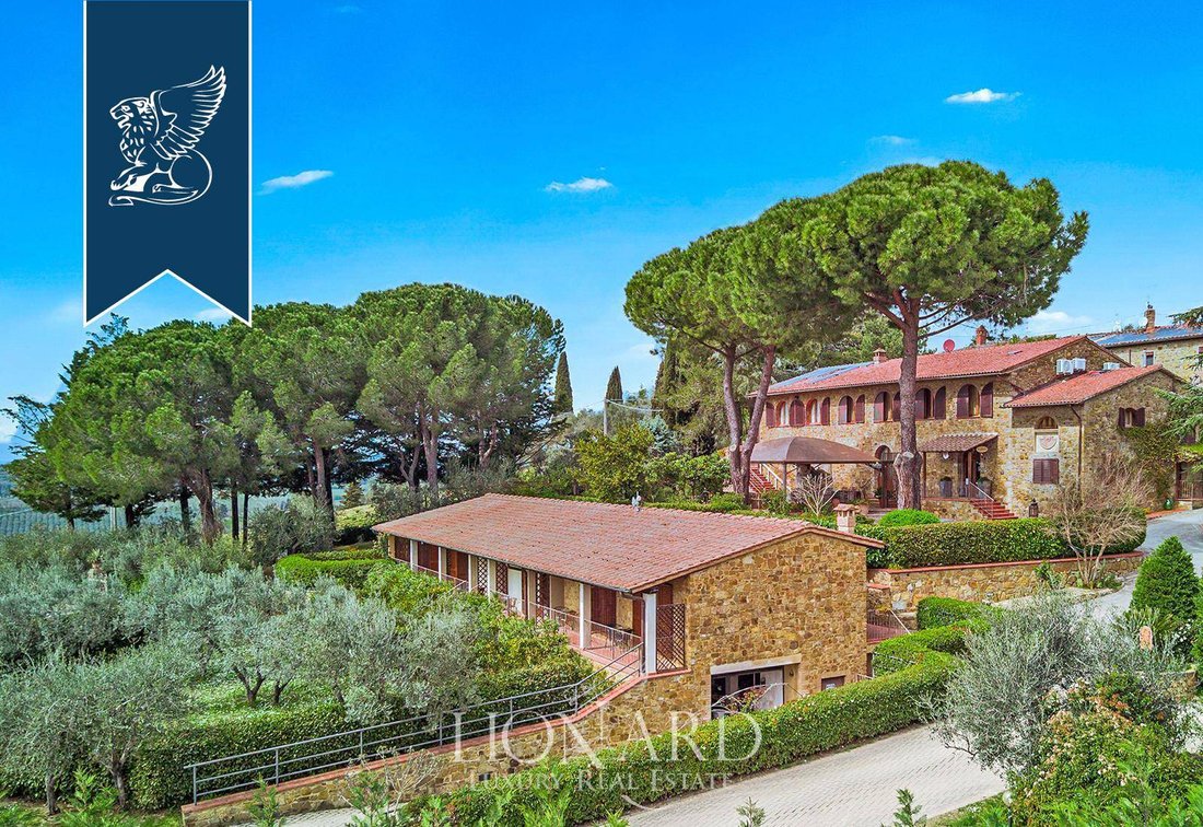 Villa in Poggibonsi, Tuscany, Italy 4 - 18529622