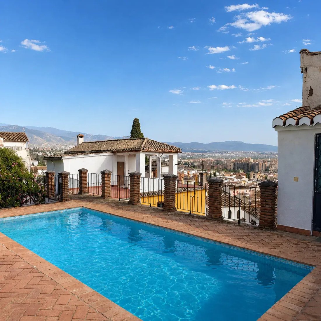 Townhouse in Centro, Granada, Spain 1 - 17436137