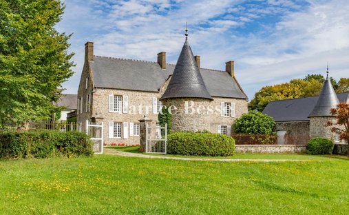 House in Agon-Coutainville, Normandy, France 1