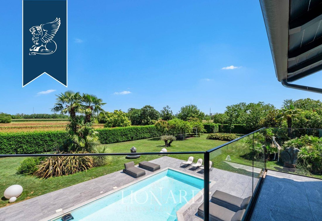 Villa in Lainate, Lombardy, Italy 5 - 18529751