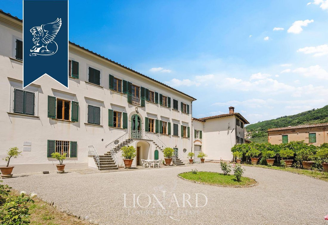 Villa in Uzzano, Tuscany, Italy 5 - 18529607