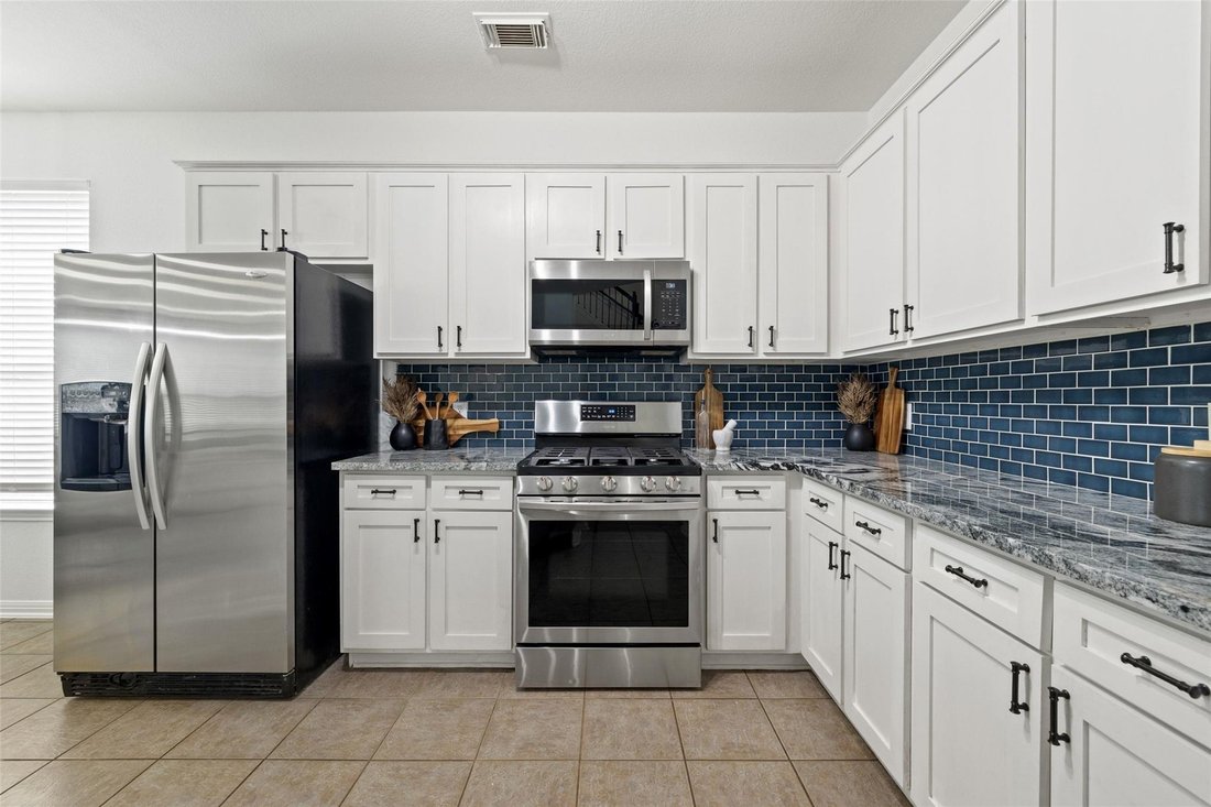 House in Austin, Texas, United States 4 - 18528926