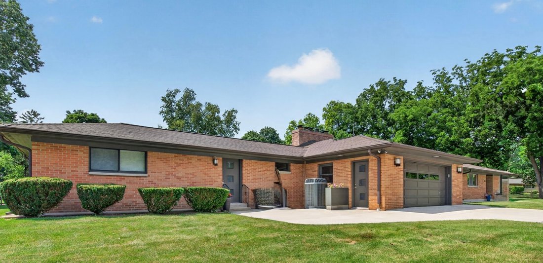 House in St. Charles, Illinois, United States 2 - 18494800