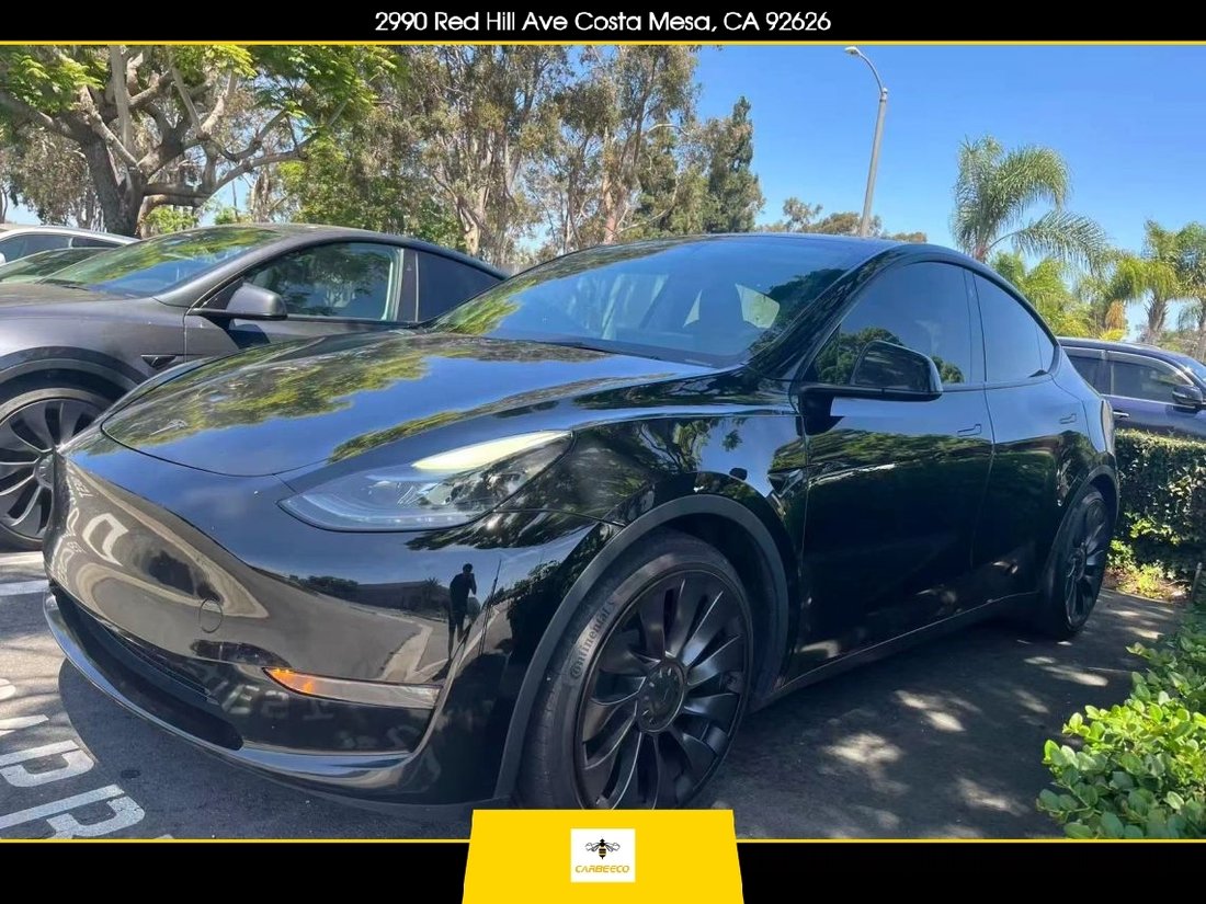 Suv in Costa Mesa, CA, United States 1 - 18529701