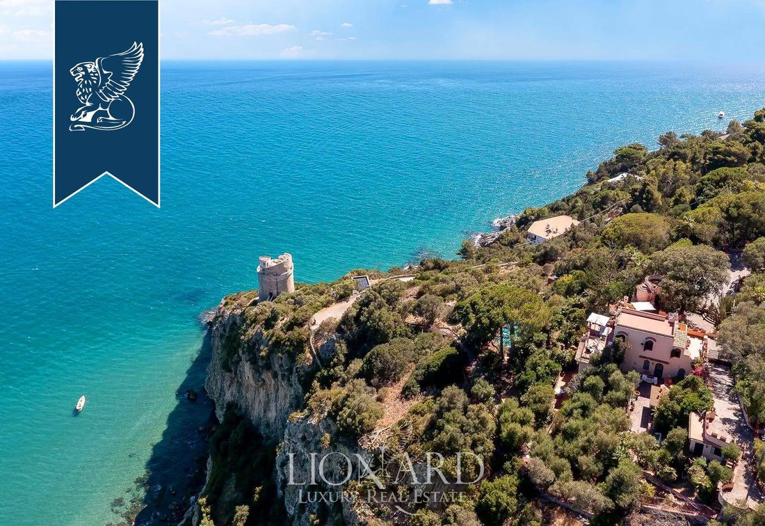 Villa in San Felice Circeo, Lazio, Italy 1 - 18529575