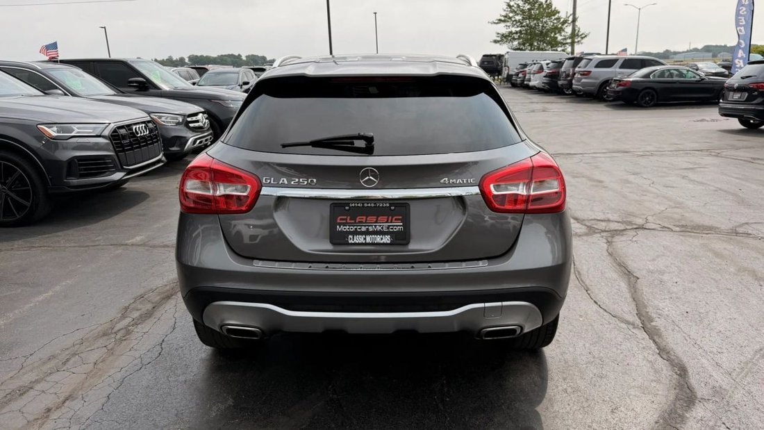 Suv in Milwaukee, WI, United States 5 - 18529698