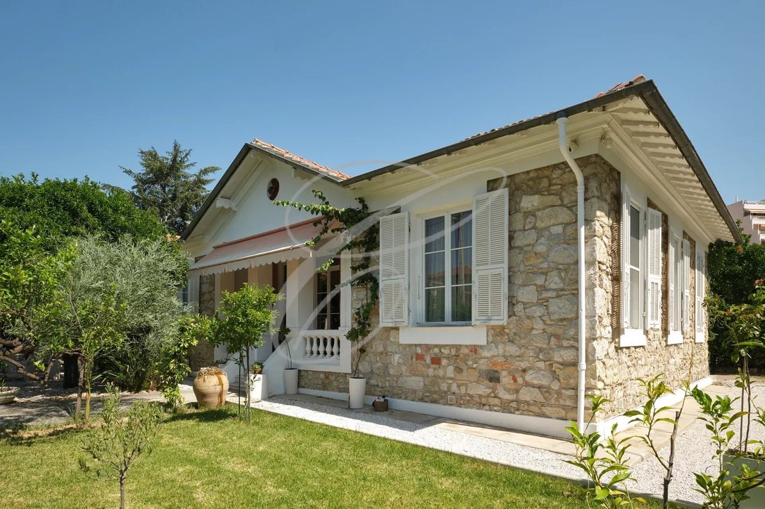 Villa in Cap Martin, Roquebrune-Cap-Martin, France 1 - 18526290