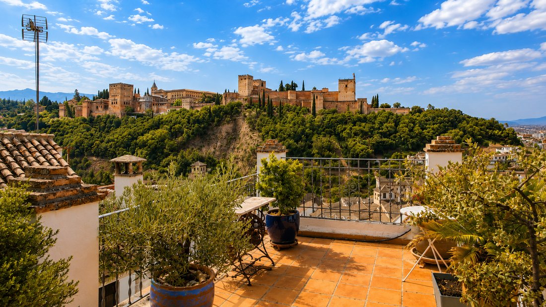 Townhouse in Centro, Granada, Spain 1 - 18530314