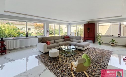 Villa in Le Blanc-Mesnil, Ile-de-France, France 1