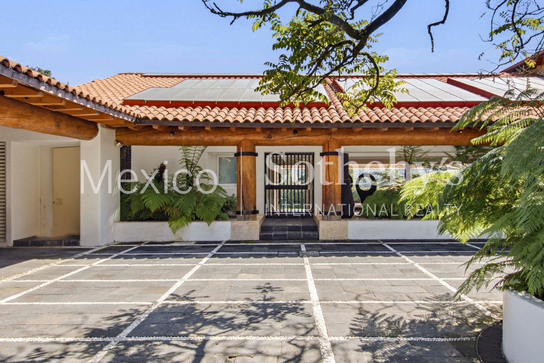 House in Valle de Bravo, State of Mexico, Mexico 4 - 18529516