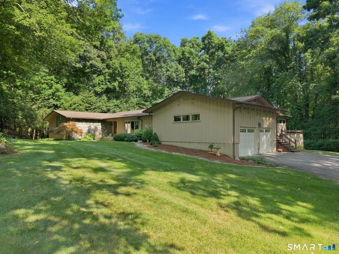 House in Weston, Connecticut, United States 4 - 18528437