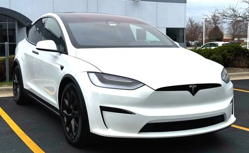 2022 Tesla Model X Long Range Sport Utility 4D in Naperville, IL, United States 1