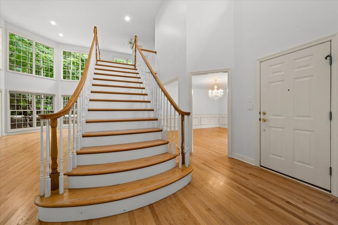 House in Lake Bluff, Illinois, United States 3 - 18529008