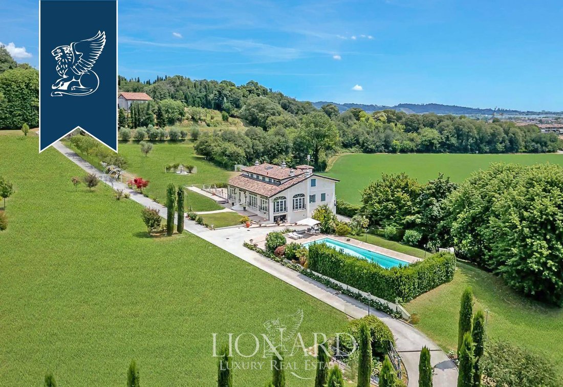 Villa in Gussago, Lombardy, Italy 1 - 18529837